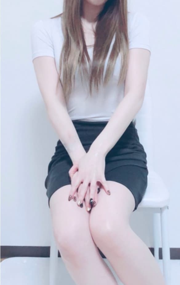 南 ゆな
