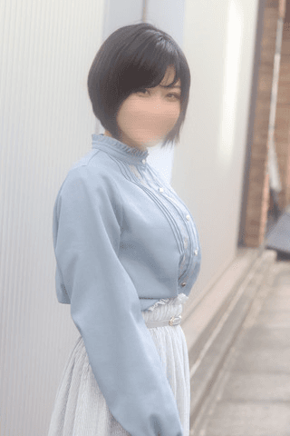 Suave (スワーヴ)    柊木あい (22歳)