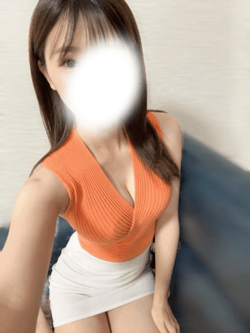 柚木 みなみ