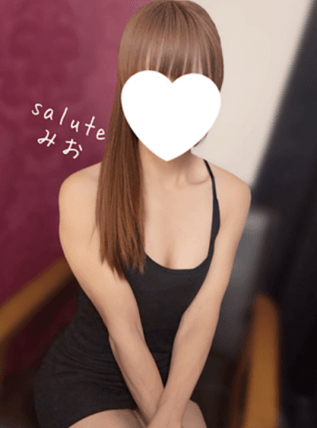 Salute (サルート)    花村 みお (40代前半)