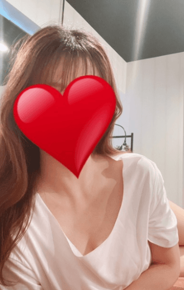 hitomi