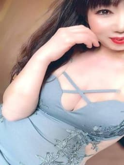 エメ 博多    川乃 愛華