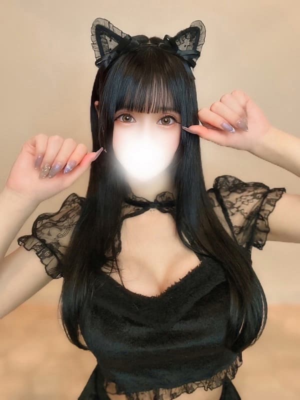 伊織らえ