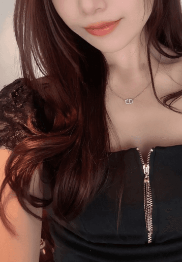 パナケイア 旧モナムール    奈々