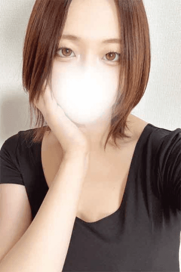 藤岡 なな