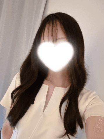 葉月 かりな