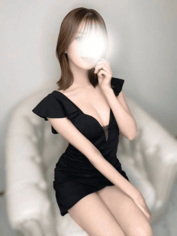 立華 りさ