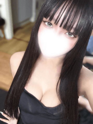 鷹野 かりな