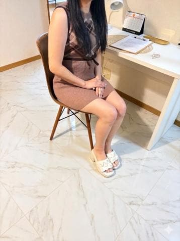 バカラ 山口    ソラノ エマ (30代前半)