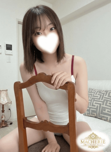 愛原 悠乃