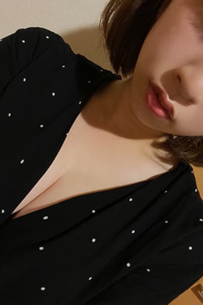   えりな (20代前半)