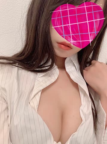 セレニテ 王子    山下 るな