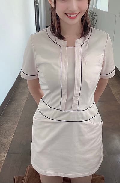 みいな
