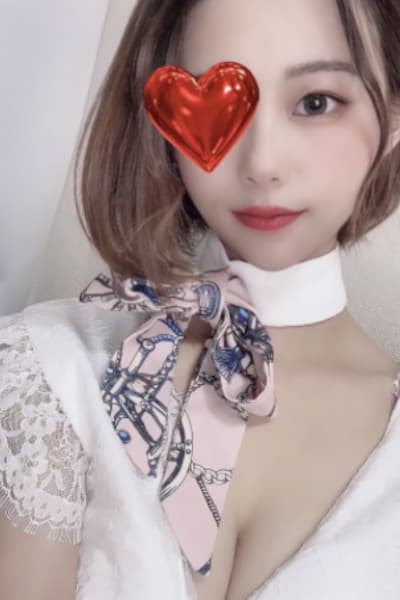 8EIGHT (エイト)    梶浦 さき (20代前半)