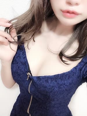 新田 なな