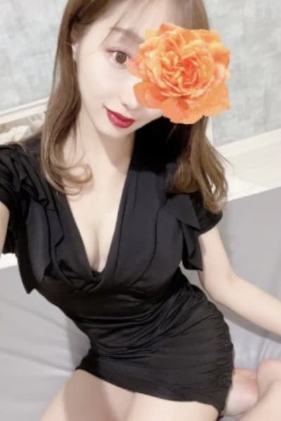 綾瀬 みな