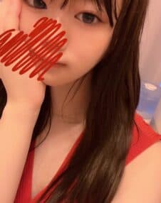 小林 ひな