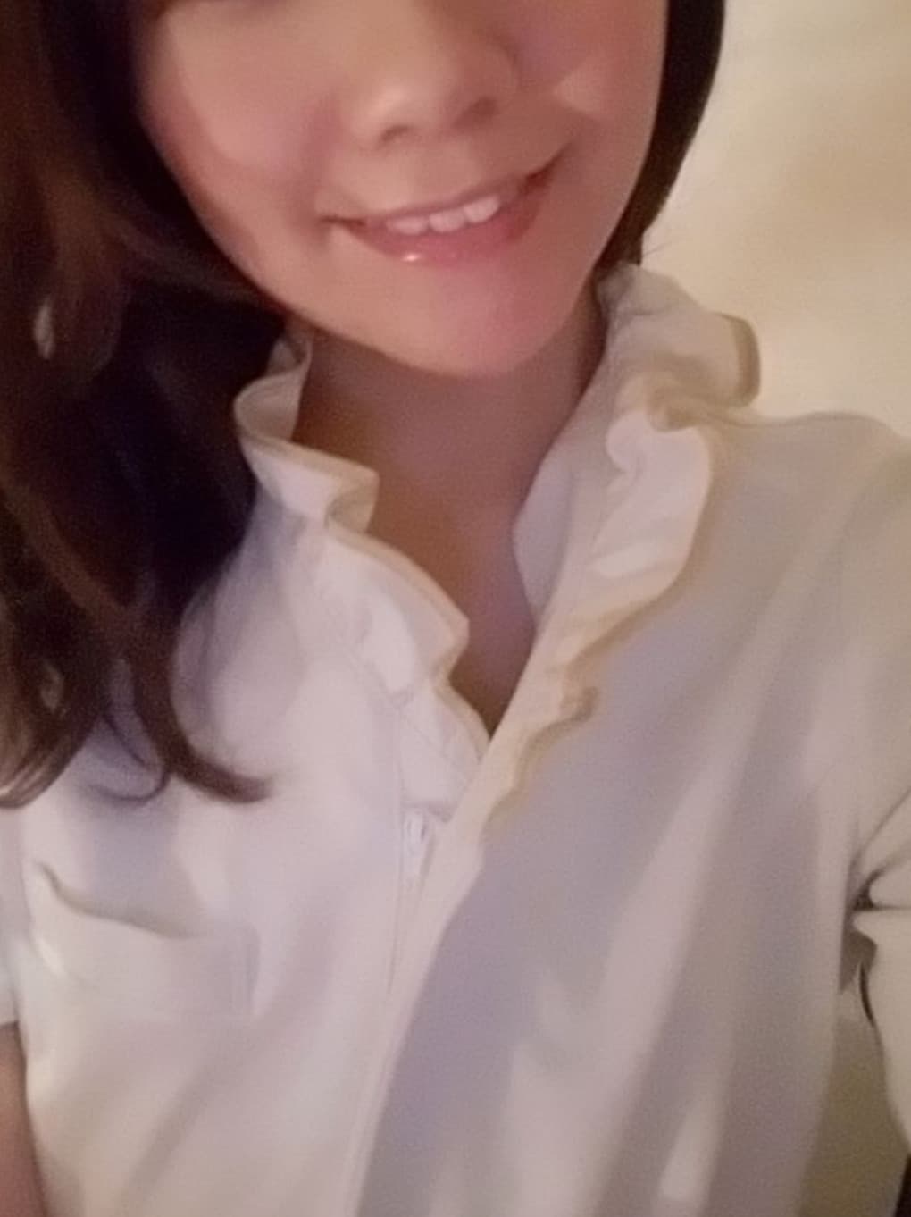 ARONA (アローナ)    青山 遥香