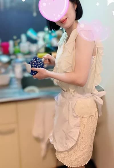    真仲 とわ (40代前半)