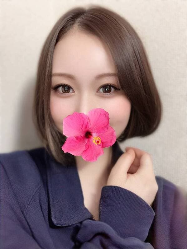 鈴原 ゆな