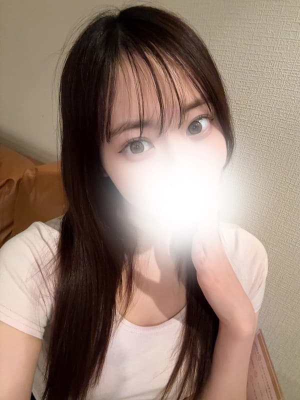 秋山せりか