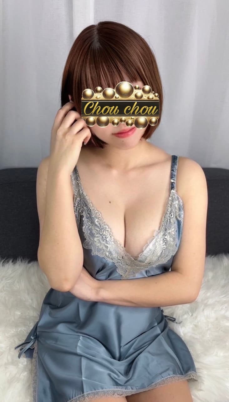 月乃まりな